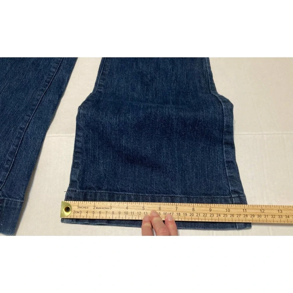New York & Company Denim Jeans Women's Size 8 Dark Wash Flared Leg Button Detail - Picture 9 of 11